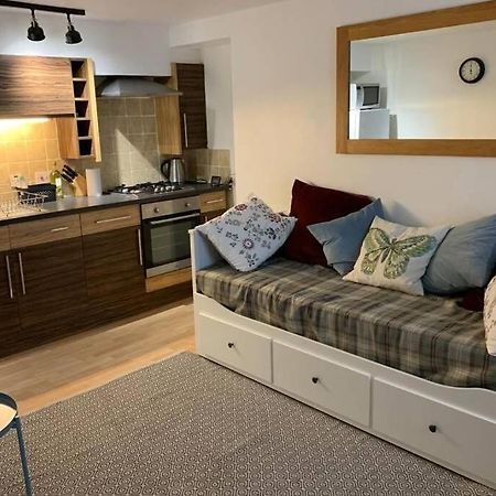 The Snug, A Great Flat In The Heart Of Peebles. Appartement Buitenkant foto